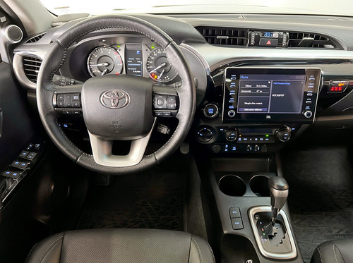 Toyota Hilux Pick-Up 2.8 Cd Srx 204Cv 4X4 At