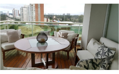 Y Uno De Los Mejores Complejos Edilicios De Punta Del Este- Ref: 3624
