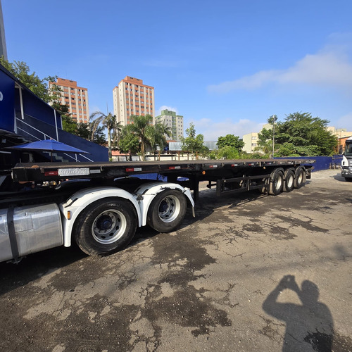 Carreta Prancha Porta Container Bug 40 2011 Com Pneus
