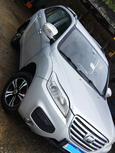 Imagem 2 de 5 de Lifan X60 2014 1.8 Talent 4x2 5p