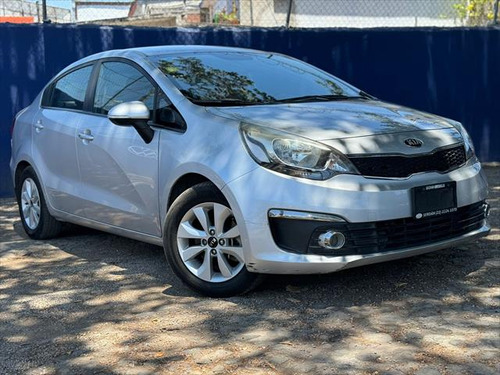 Kia Rio 1.6 Sedan EX Mt