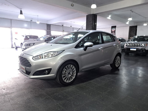 Ford Fiesta Kinetic Design 1.6 Se Powershift 120cv