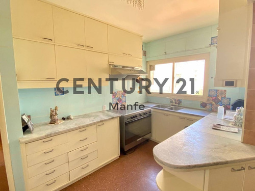 Imagen 7 de 23 de Venta Piso Departamento San Cristóbal Cinco Ambientes Más Dependencia Y Cochera