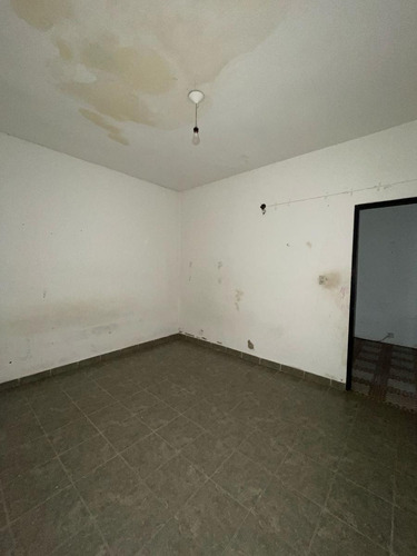 Departamento 2 Ambientes En Alquiler Lujan Saavedra Al 814