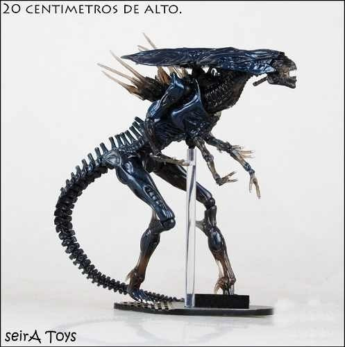 Figura de acción Alien Queen Sci-Fi Revoltech de Kaiyodo
