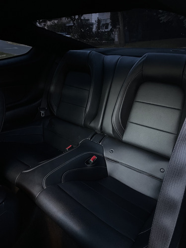 Ford Mustang 5.0 Gt 421cv