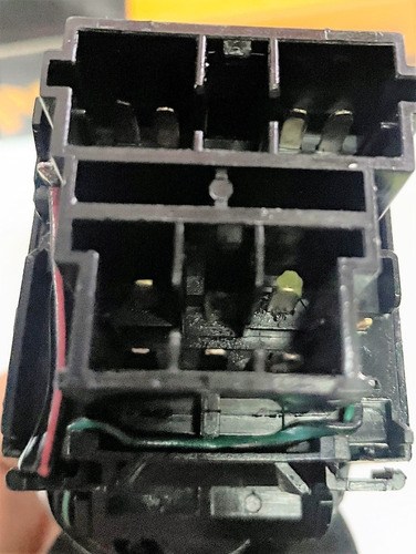 Imagen 4 de 4 de Llave Luces Señalero Bocina Peugeot 106-206-306