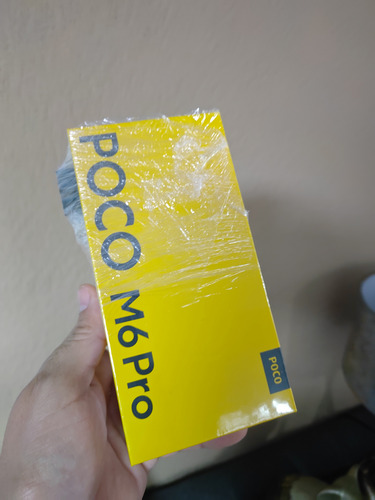 Teléfono Inteligente Negro Poco M6 Pro 12/512 Gb Versión Global Con (Usado)
