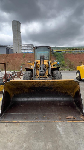 Pá Carregadeira Volvo L90e Com Engate Rápido