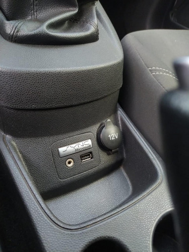 Imagem 14 de 15 de Ford New Fiesta Se 1.6 Flex 2014- Oportunidade