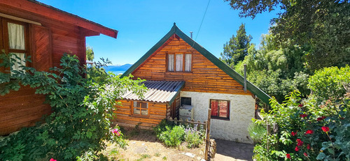 Lote De M2 Con Dos Casas