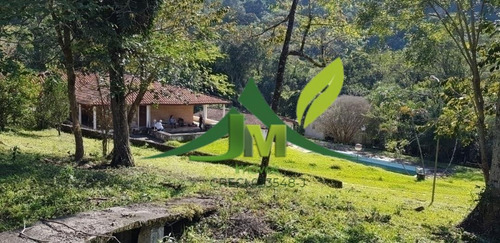 Bela Chácara À Venda Em Piracaia Com 35000m² - 1458