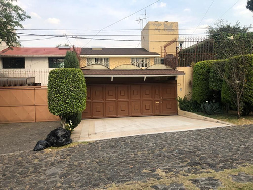 Casa En Venta En Jardines Del Ajusco