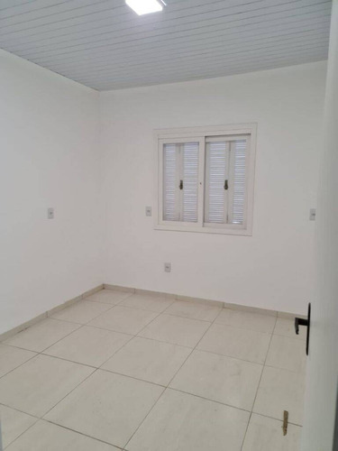 Imagem 5 de 11 de Casa 3 Dormitórios - 1916
