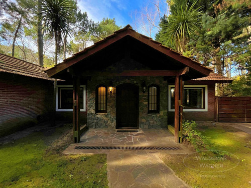 Casa Chalet C/ Enorme Jardín - 7 Personas - Carilo