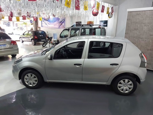 Imagem 3 de 11 de Renault Sandero Ano 2014 !!! Motor 1.0 Completo Flex !!!