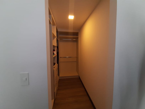 ¡ Tu Nuevo Hogar Te Espera En Ponceano Alto, Quito !