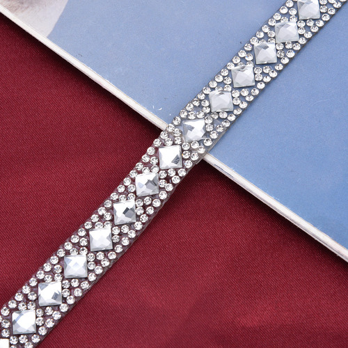 Cadena Termoadhesiva De 2 Yardas Con Diamantes De Imitación,