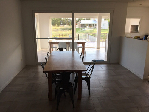 Imagen 4 de 21 de Residencial 1 Costa Esmeralda: Muy Buena Casa En Venta Con Pileta