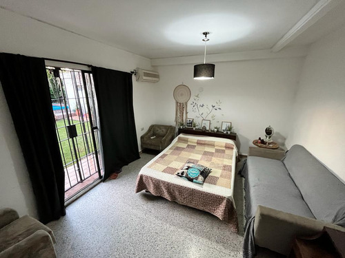 Venta- Casa- Santa Fe - Capital -4 Dormitorios Pileta - Maria Selva