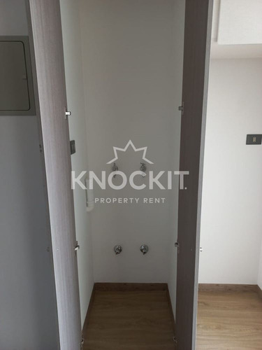 Departamento En Arriendo En La Cisterna / Pid00901