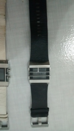 2 Relogio Diesel E Um Relogio Marca Guess