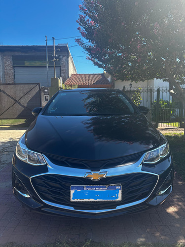 Chevrolet Cruze 5P 1.4T LT MT