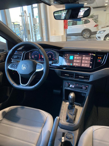 Volkswagen Nivus Highline 200 Tsi Tiptronic S.a