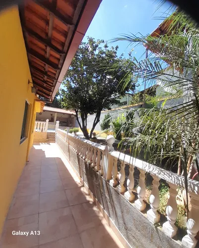Oportunidade, Linda Casa Plana, Perto De Todo Tipo De Comérc