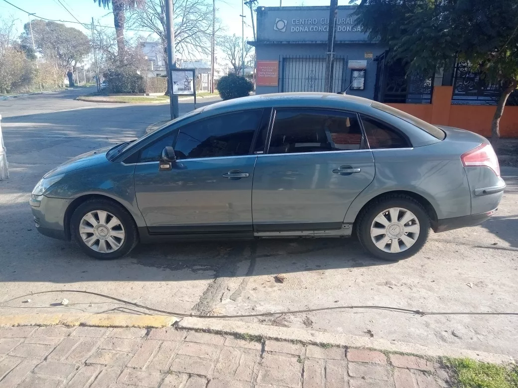 Citroën C4 2.0 Sedan Bva Exclusive