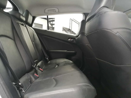 Imagen 12 de 14 de Toyota Prius 2017 1.8 Premium Cvt