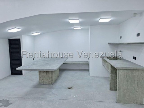 Local Comercial Para Taller O Concesionario En Alquiler Los Ruices #25-16956 Keiber Hoyer Rah