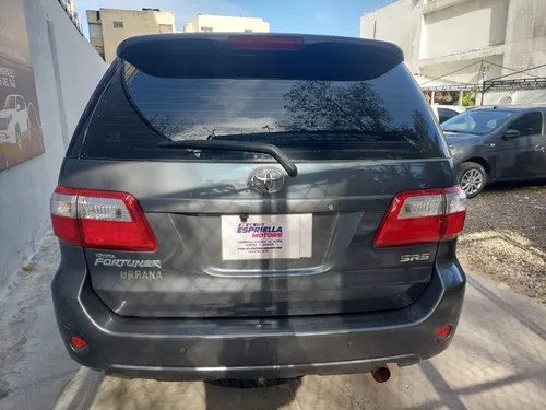 Toyota Fortuner 2.7l