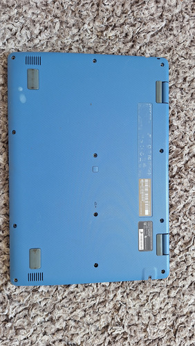 Acer Aspire R3-131t, 2gb Ram, 32gb, Pantalla Táctil (Usado)