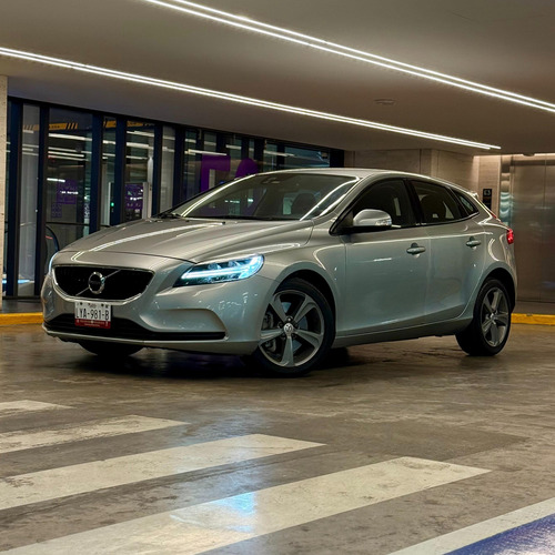 Volvo V40 1.5 Addition T3 A/T