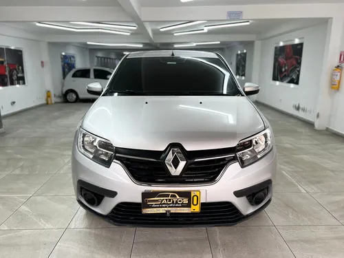 Renault Logan At 2023