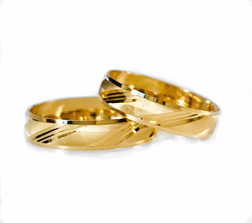 Par Argollas Matrimoniales Oro 10 K  4 Mm Grabado Y Estuche 
