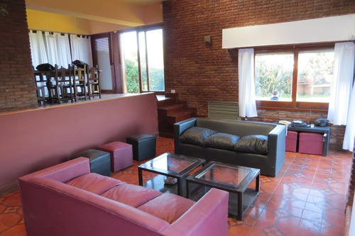 Imagen 2 de 14 de Alquiler En Pinamar A Metros Del Mar Con Pileta Pet Friendly