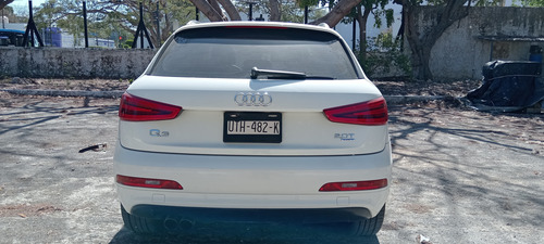 Audi Q3 2.0 S-line Plus 211hp At