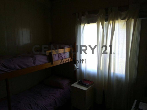 Imagen 10 de 12 de Calle 171 E/ 517 Y 518 - Casa En Venta - Melchor Romero