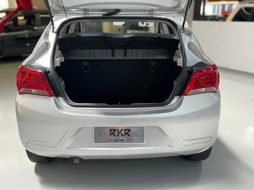 Chevrolet Onix 1.0 MPFI LS 8V