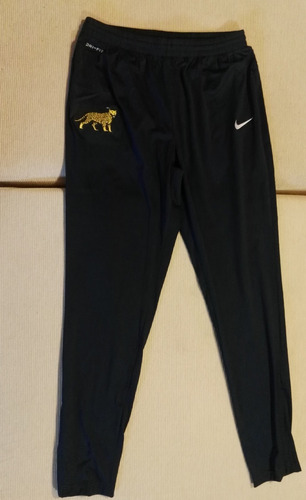 pantalon de los pumas nike