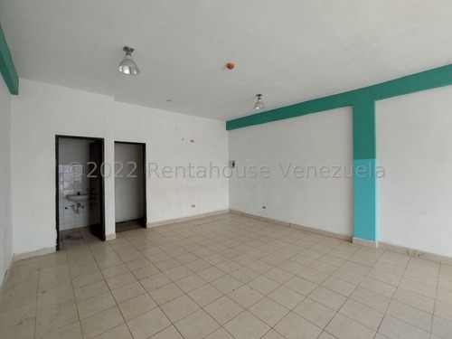 Imagen 2 de 12 de Oficina En Venta En Zona Industrial San Crispin Aragua 22-27140 Irrr