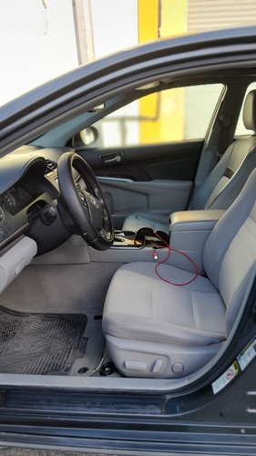 Toyota Camry 2.5 Xle L4/ At