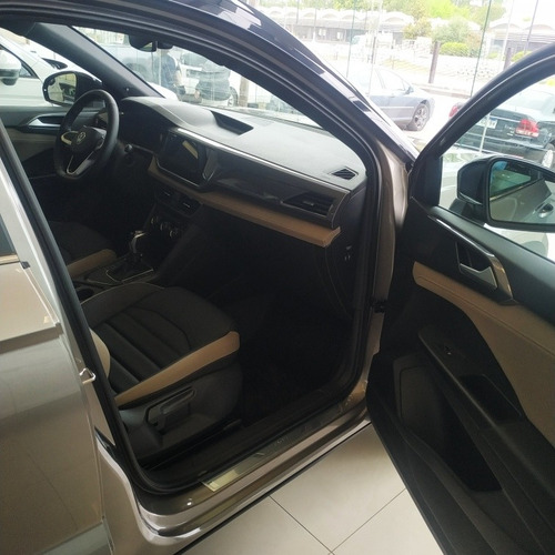 Imagen 22 de 25 de Volkswagen Taos 2023 1.4 250 Tsi Hero