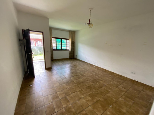 Imagem 7 de 14 de Casa Lado Praia Com 3 Quartos,2 Suíte, Vaga De Garagem 831