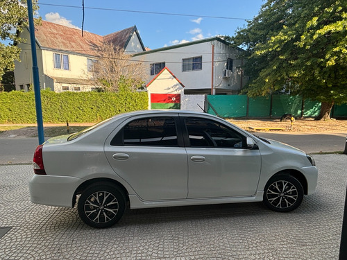 Toyota Etios 1.5 Sedan Xls At