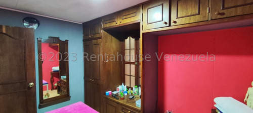*jl/descubre El Lugar Perfecto: Casa En Venta Nueva Segovia Barquisimeto Lara, Venezuela/ Jlópez/ # 23-22361