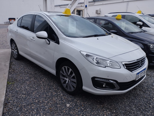 Imagen 6 de 15 de Peugeot 408 Feline 1.6 Thp Tiptronic 2017