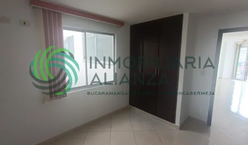 Apartamento En Arriendo En Provenza. Cod A16464